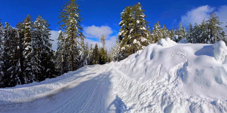 Old Cascade Highway, Canada